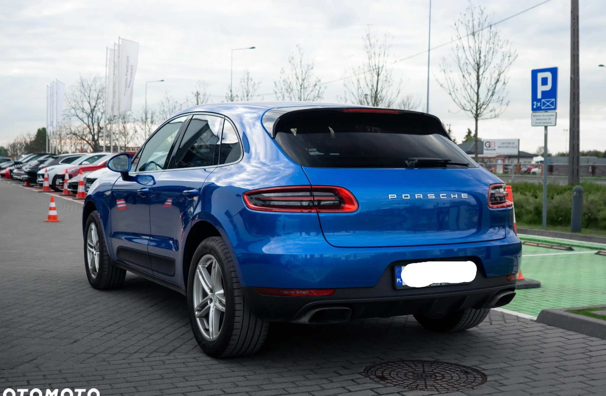 Porsche Macan cena 159500 przebieg: 180100, rok produkcji 2017 z Warszawa małe 254